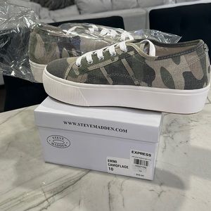 Steve Madden camouflage sneakers